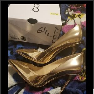 ALDO Pump in Metallic soft gold💥